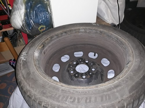 Auto reifen felgen - reifen,