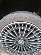 Mercedes Elektroauto Reifen