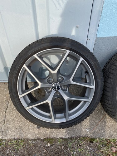 Auto reifen felgen - reifen,